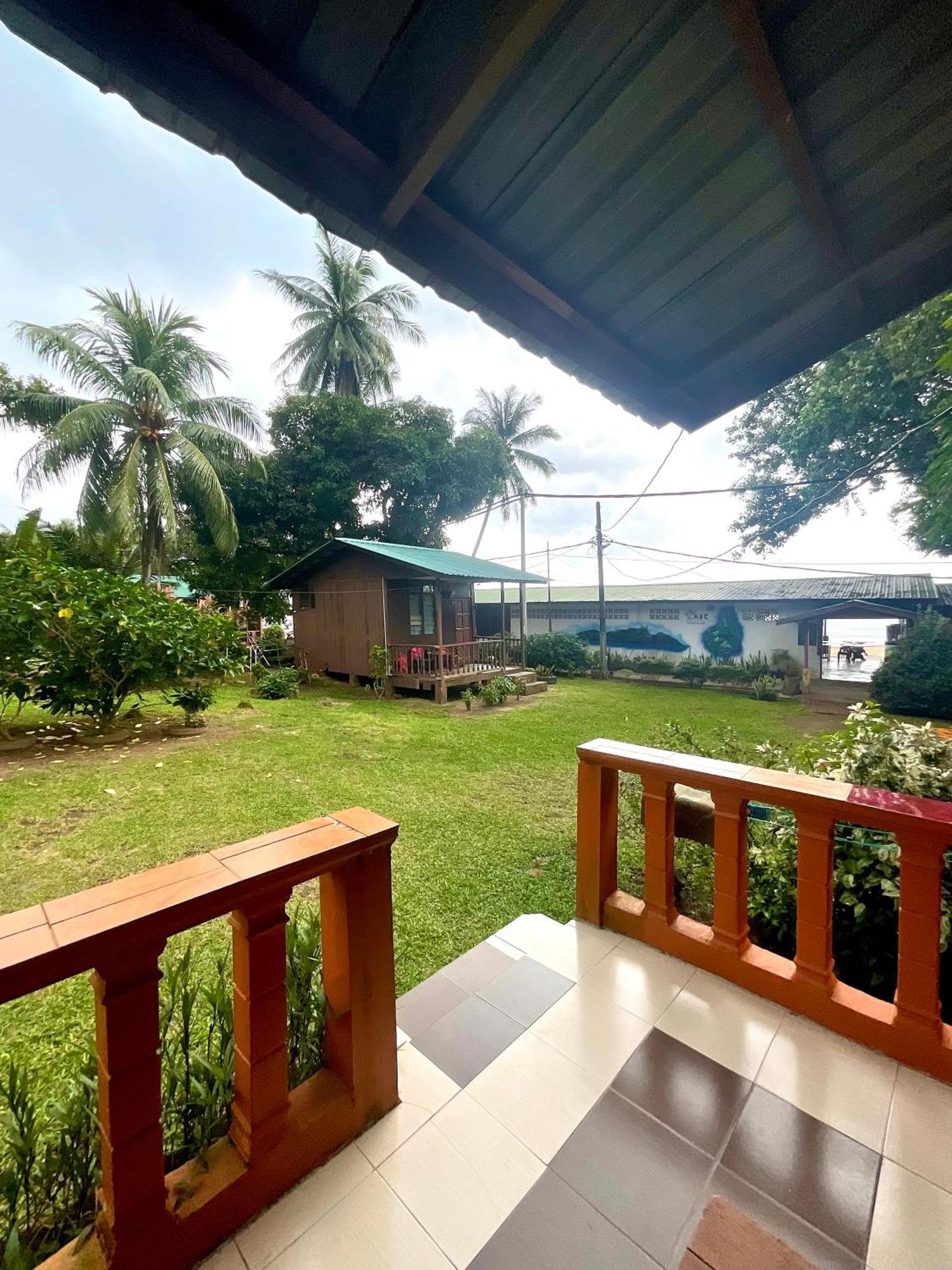 ABC Beach Tioman Kampong Ayer Batang Exterior foto