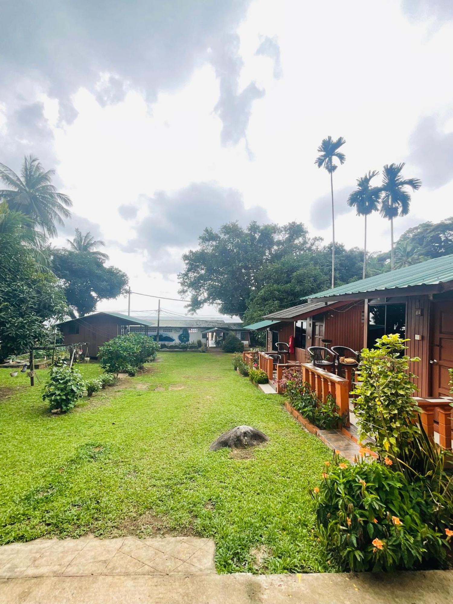 ABC Beach Tioman Kampong Ayer Batang Exterior foto